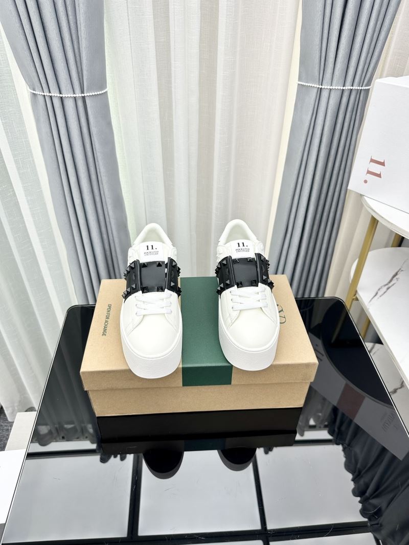 Valentino Sneakers